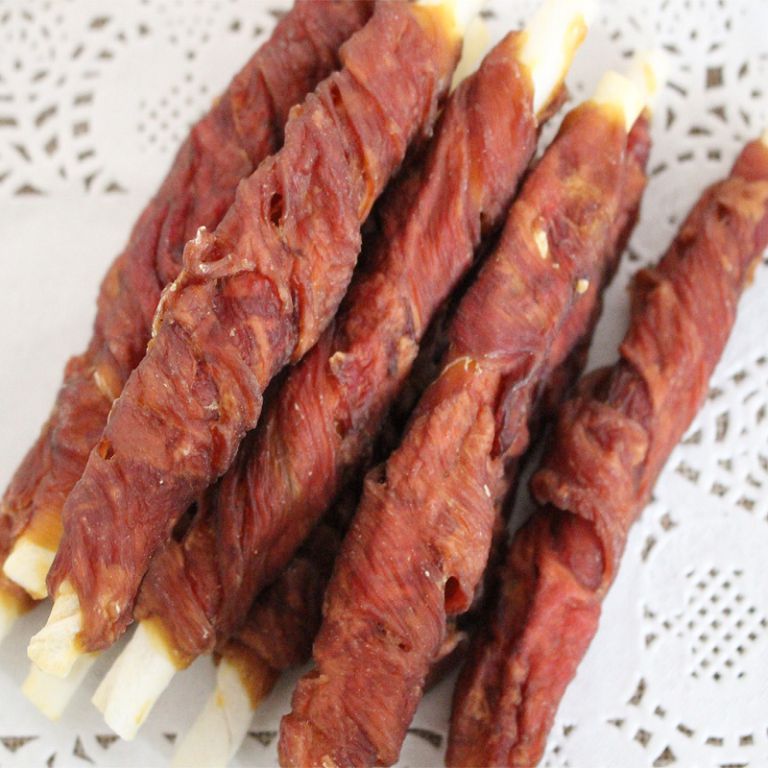 鴨肉繞漂白牛皮卷